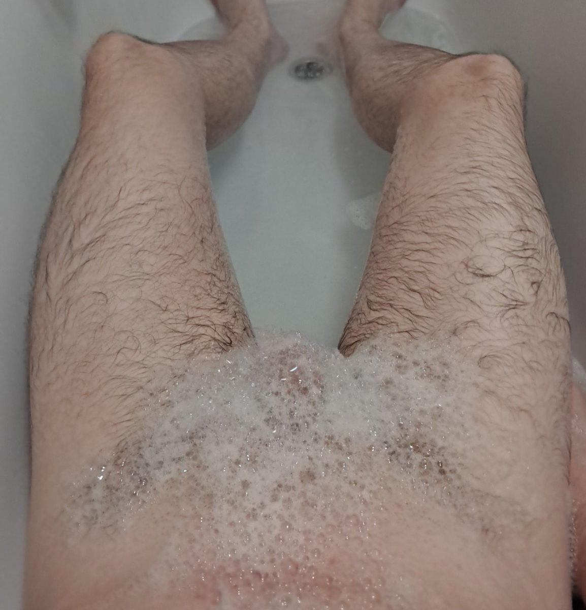 tamerlinnf's tweet photo. blow the bubbles away https://t.co/VUDhV7Dz1E