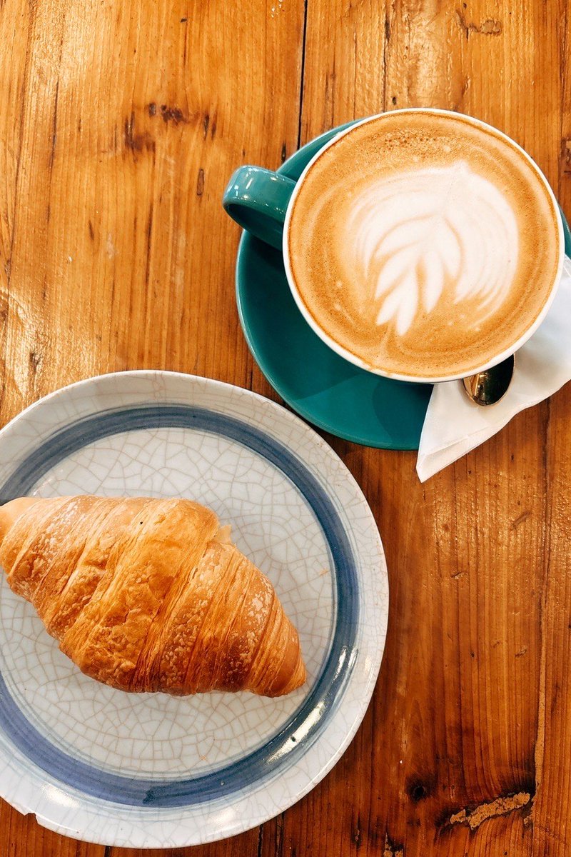 ElizabethAdgrrq's tweet photo. Hoy me tomé un café con churros crujientes, el momento perfecto para recargar energías ， https://t.co/chNUu1hFcu