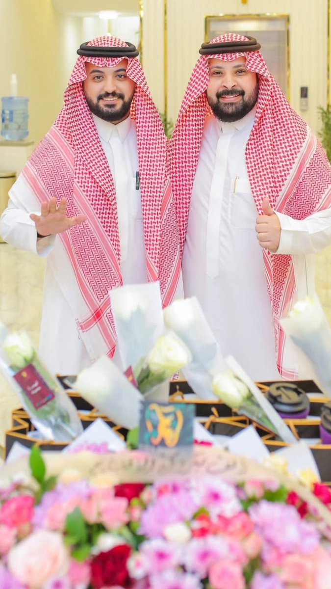 eli6l_'s tweet photo. اللهم لك الحمد حتى ترضى ولك الحمد اذا رضيت ولك الحمد بعد الرضى .. انتهينا اليوم من أفتتاح عيادات صفا الماسي الطبية الفرع الخامس بمنطقة القصيم جعلها الله سلسة مستدامة لصحة المواطن وخدمة المجتم�� 💎🦷 .. 
وكما ندعوكم قريباً لحضور افتتاح الفرع السادس بالمنطقة الشرقية عما قريب soon .. https://t.co/yKxKCgjMhX