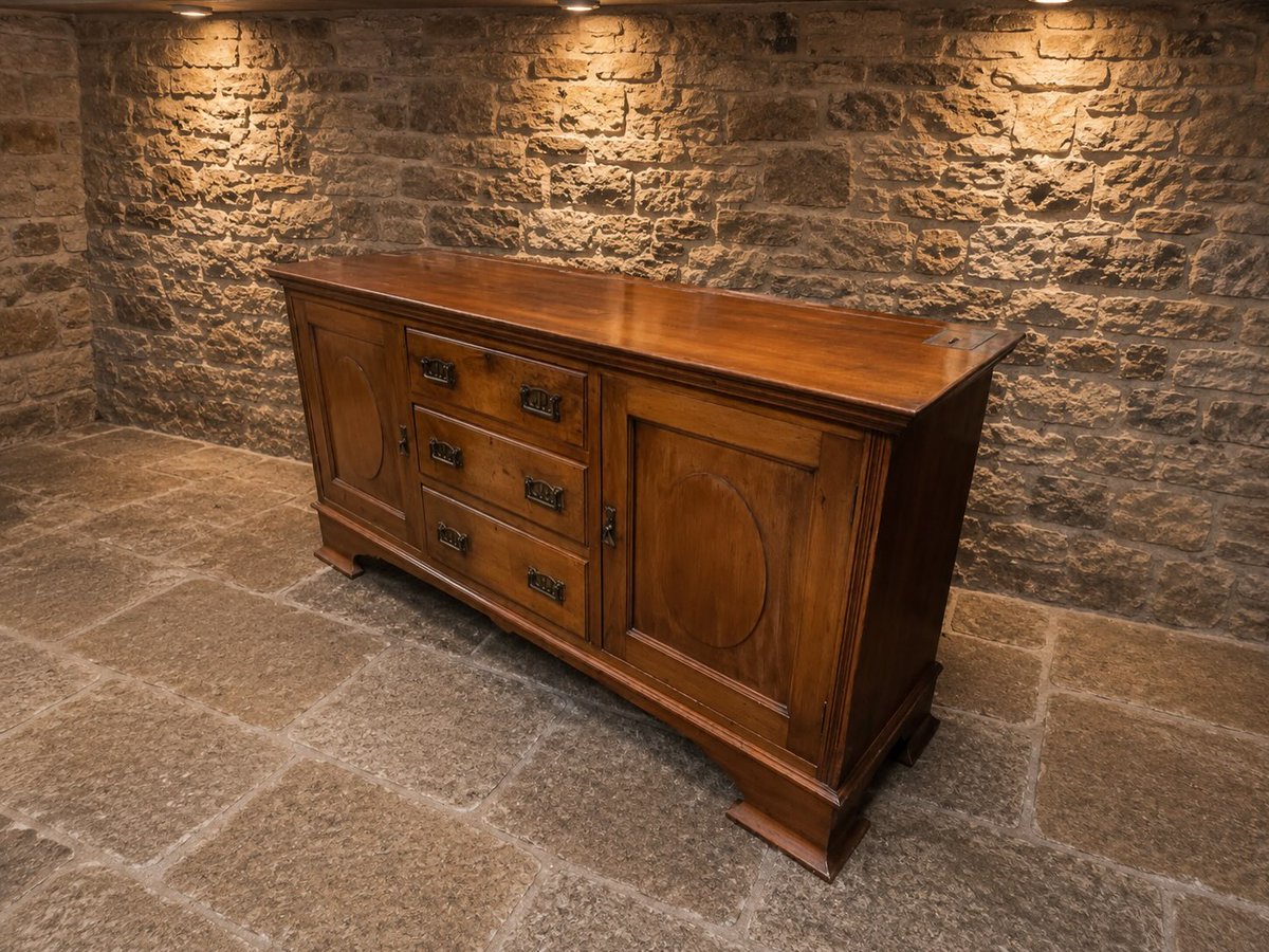 KaranVanmeter's tweet photo. Timeless English craftsmanship. This Georgian-style yew sideboard features beautiful figured grain, three spacious drawers and two cupboards—elegant, practical and full of character. Shop via the links in our bio and use SAVE30 for 30% off. https://t.co/FEW4ancvEH