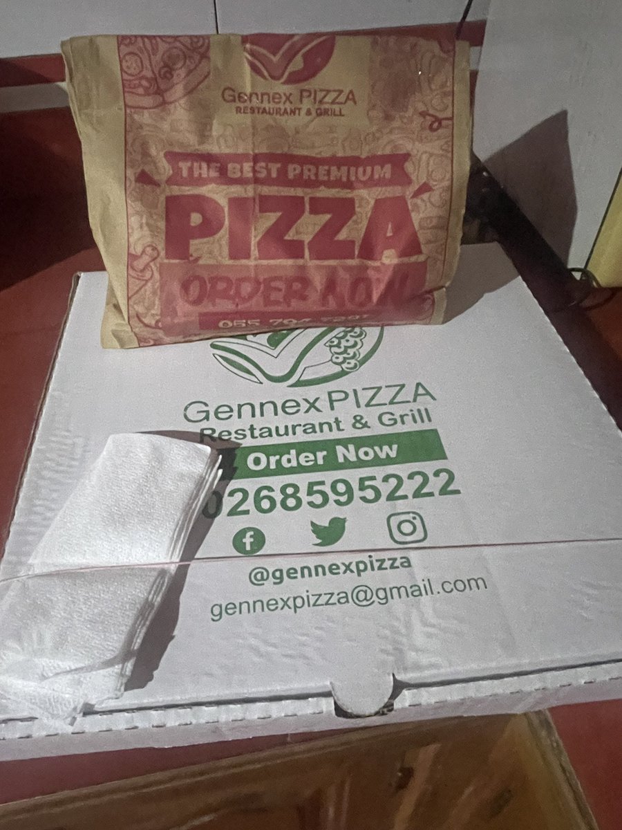 akomeahmessiah's tweet photo. Thank you @GennexPizza and CEO @TiCmusicGh …
My evening just got better after a stressful day at work…
Guys try it out .. you will love it..🤝😉🔥😎 https://t.co/czRFa8uEpy