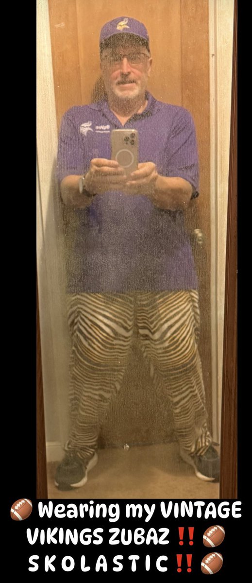 ToddLangeslag's tweet photo. @HyVeeFaribault @ToddLangeslag @HyVee @LangeslagTodd @langeslag_todd @PAOnTheMic @Vikings @KFAN1003 @Power96FBO @KDHLRadio @kd66bug @GordyKosmo 
🏈 FARIBAULT 𝙷𝚈 - VEE 🏈 PROUD SPONSORS of the MINNESOTA VIKINGS ‼️ 🏈
S K O L A S T I C 
🏈🏈🏈🏈🏈🏈 https://t.co/oEY7ADnVlz