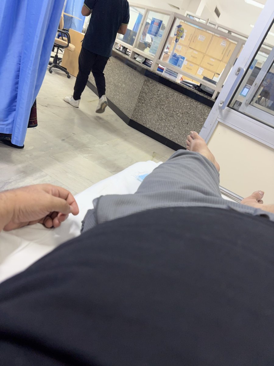 Yibecoder's tweet photo. The overwork finally caught up, and this time I am down, like badly down..
hope to recover from thiss https://t.co/x2RJ2Dd81W
