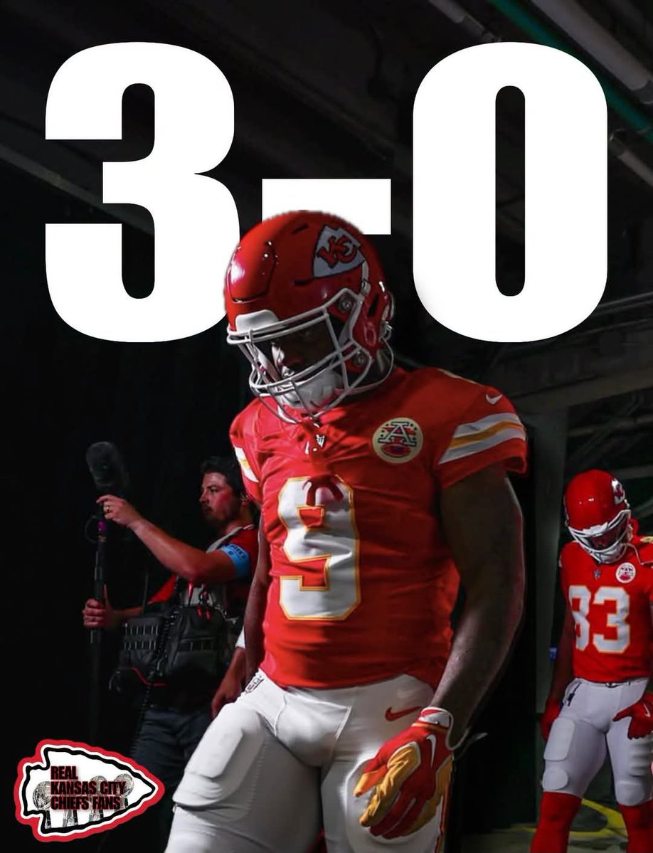 TrahanMerrilee's tweet photo. 3-0 Baby!!! Woot- Woot Love Those Chiefssss. 🙌👏✌️❤🏈 https://t.co/gqZ7nsD9e6