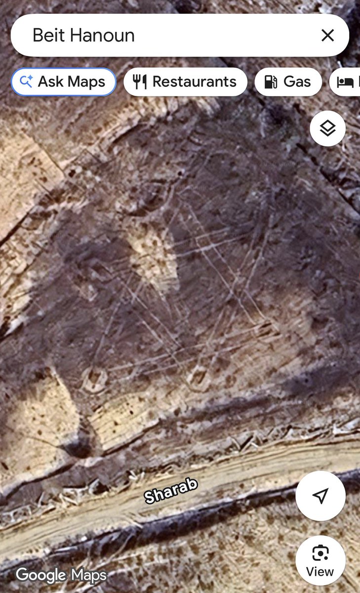 rafaelshimunov's tweet photo. Almost two years since it was reported, the Israeli government has maintained the Star of David carved with tanks across a bombed out farm in Beit Hanoon, Gaza.

The same unit that did this murdered Palestinian American Omar Abdulmajeed Asaad in the West Bank. He was 80.

https://t.co/w6wyrACMR2