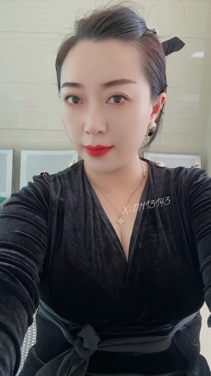 DM13143's tweet photo. @9BBX9 👄 https://t.co/eOsHh507FN
