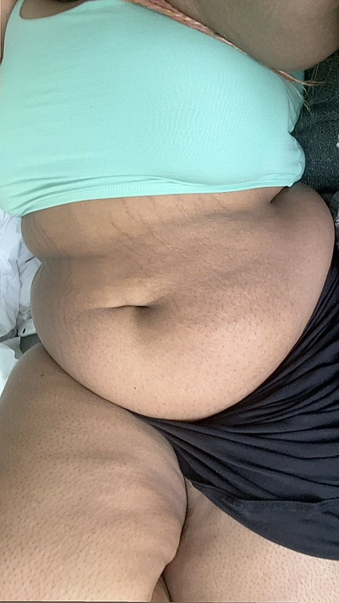 pennybelly11's tweet photo. Tummy 😋 https://t.co/pDHOcJa9tz