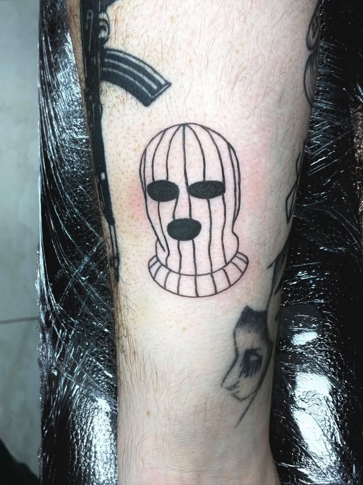 DochtuirXD's tweet photo. New tatts 🤩 https://t.co/05M4Y70xBB