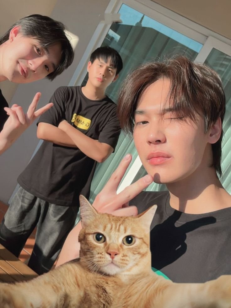 meepangg's tweet photo. วินนี่คิดถึงเพื่อนมั้ย มาทวิตอวยดิวธีทั้งคู่เลย ดิวธีกับวินนี่อยู่ด้วยกันบ่อยม้ากกก ทั้งเอ้าติ้ง ทั้งสตาลิมปิค🤏🏻🥺 https://t.co/ddt11sfygI