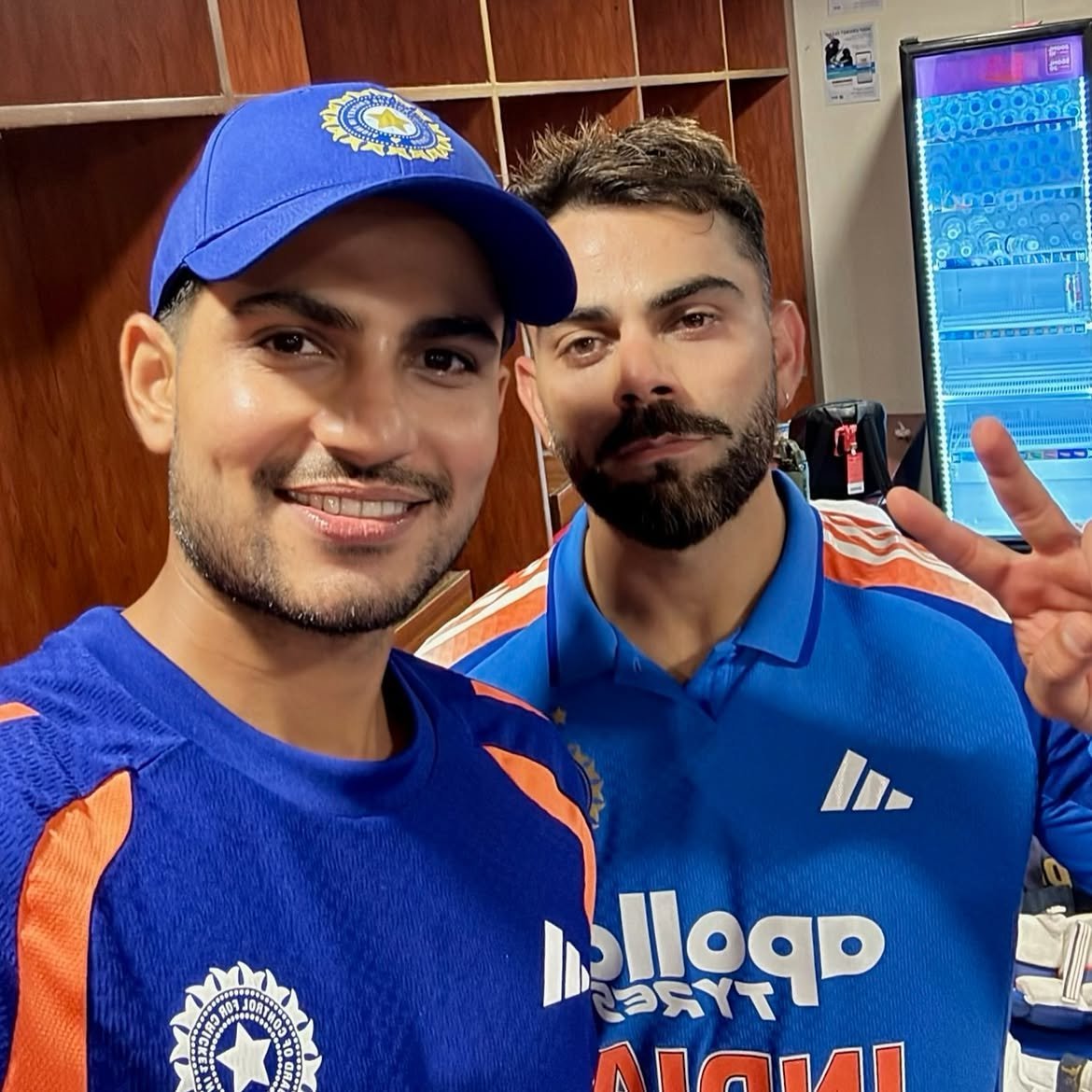 Trend_VKohli's tweet photo. Shubman Gill - "Fiery innings hi kehde 🔥". https://t.co/Db6ShdziIE