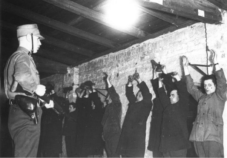Stortebreker's tweet photo. National Socialist praxis against communism https://t.co/bv6CJhfdSL