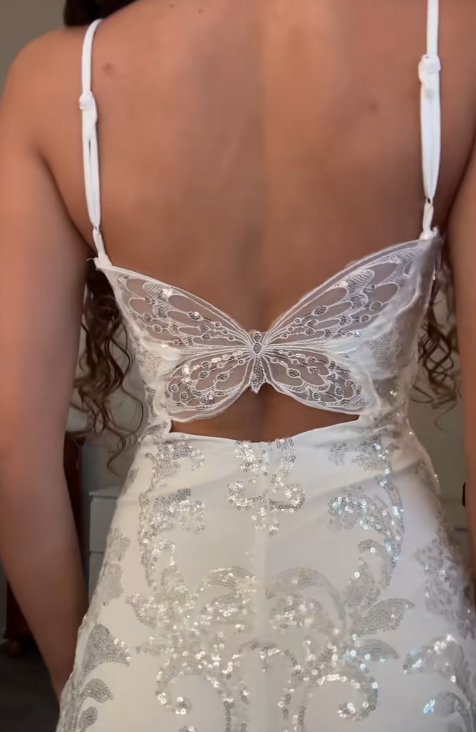 archivedlooks's tweet photo. The details 🦋 https://t.co/mRLBMmmWPa