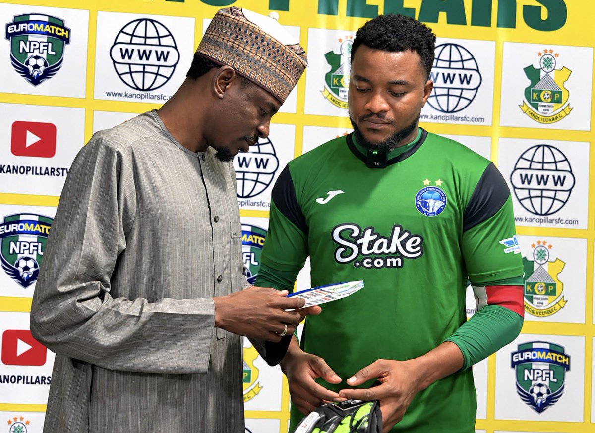 BashirAhmaad's tweet photo. It was an honor to be selected by the Sports Writers’ Association in Kano to present the Man of the Match award in the Kano Pillars vs. Enyimba International match.

The award went to Enyimba’s goalkeeper for his exceptional performance and crucial saves that helped his team secure a hard-fought draw.