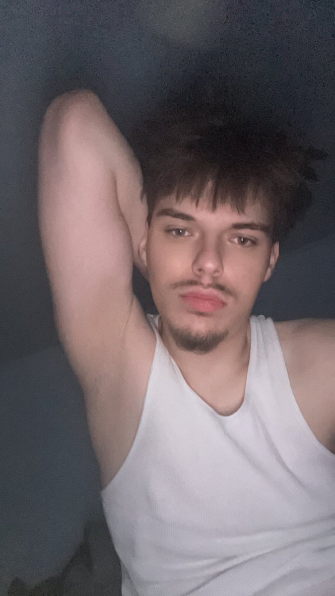 AlphaThizzy's tweet photo. Sniff these sweaty morning pitsโผ๏ธ
#FinDom #Cashmaster #cashgod #cashalpha #dom #sniff #serve #send #cashmaster #feet #malefeet #footfetish #findom #footworship #cashslave #finsub #domination #trampling https://t.co/zIj6NmMQKM