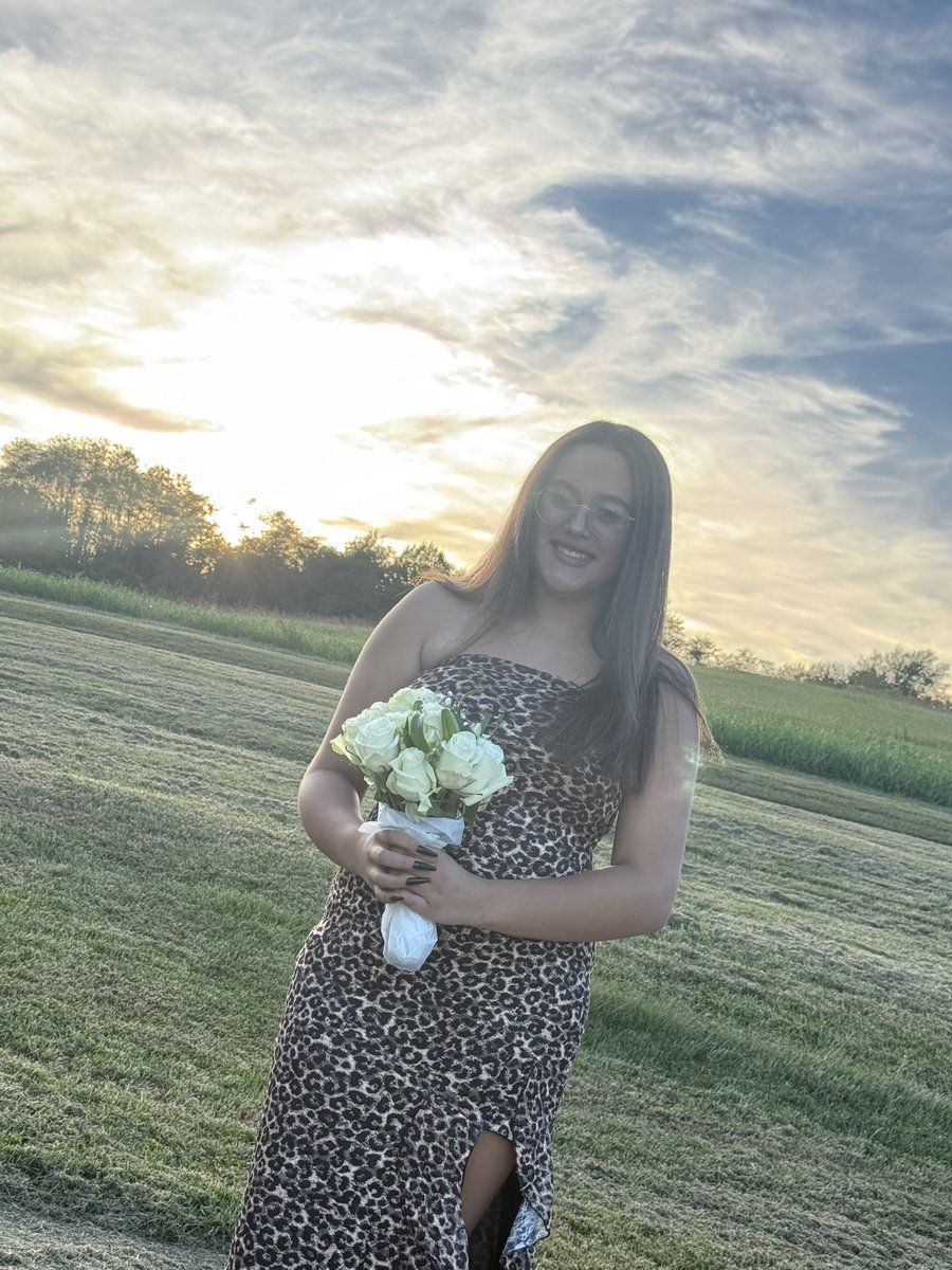 _TankJohnson's tweet photo. Never really post on here anymore. But I’m here to say God is still good. 

Here’s an updated pic of me and the girls. 

Also. My biggest baby went to her first homecoming last night 😢 https://t.co/s2qeITxk4o
