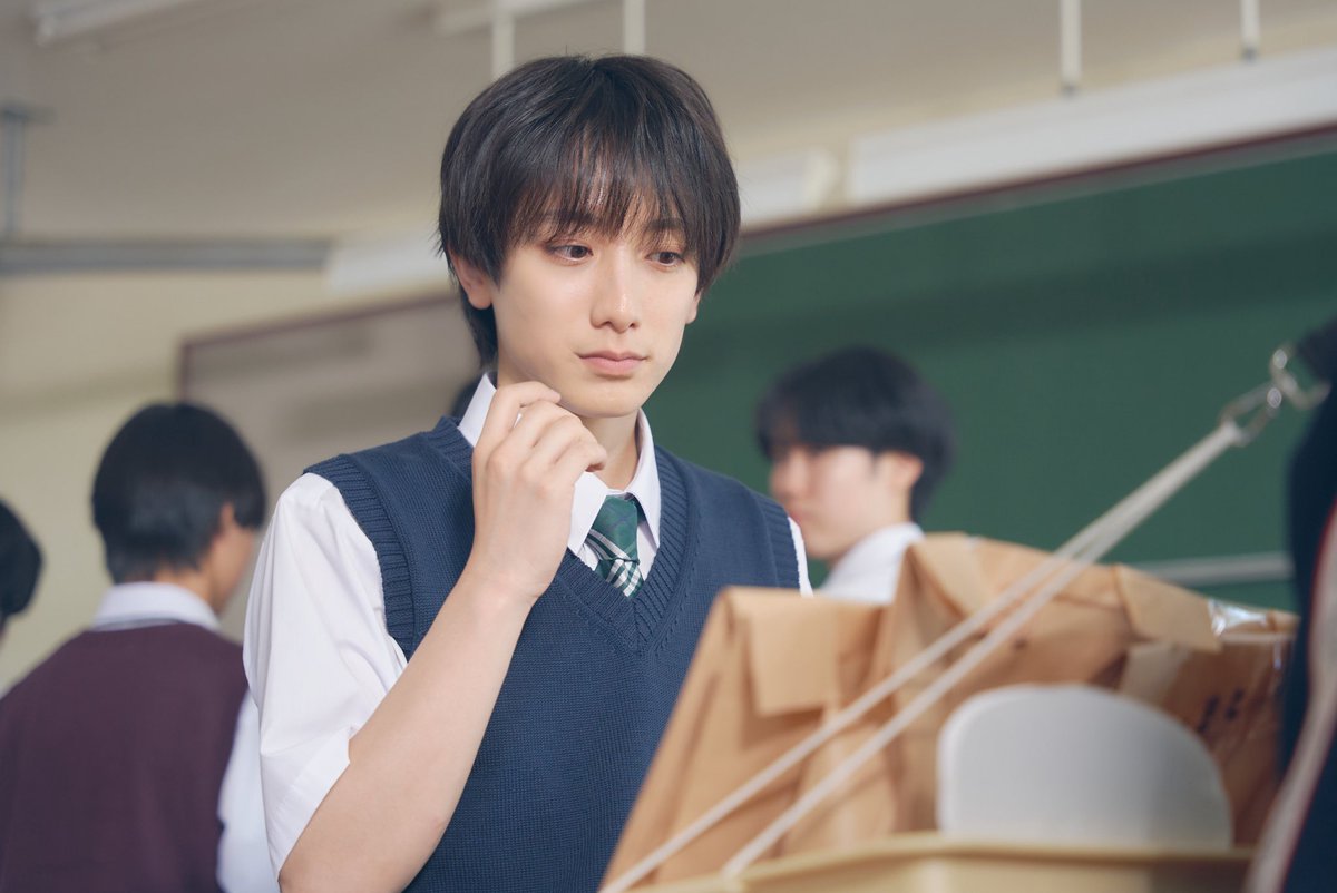 sekigae_drama's tweet photo. 🎬 第8話 場面写真

改良された校長パン…！
間山のリアクションに校長先生もこの表情 🍞💕
確かに前回よりもふわふわかも…🤔

┈┈┈┈┈┈┈┈┈┈┈┈┈┈┈
🔗 TVer見逃し配信中❣️
https://t.co/pDSXlDkrdr

🔗 FOD全話独占配信🌟
https://t.co/FmReTSBgqn
┈┈┈┈┈┈┈┈┈┈┈┈┈┈┈

#セキスキ #SEKISUKI 
#小西詠斗 #元之介 #スギちゃん