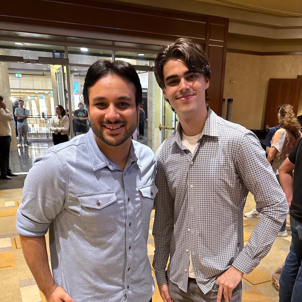 SamsProStation's tweet photo. Got to meet another goat, Bickuribox12! https://t.co/EUwzUSZBeE