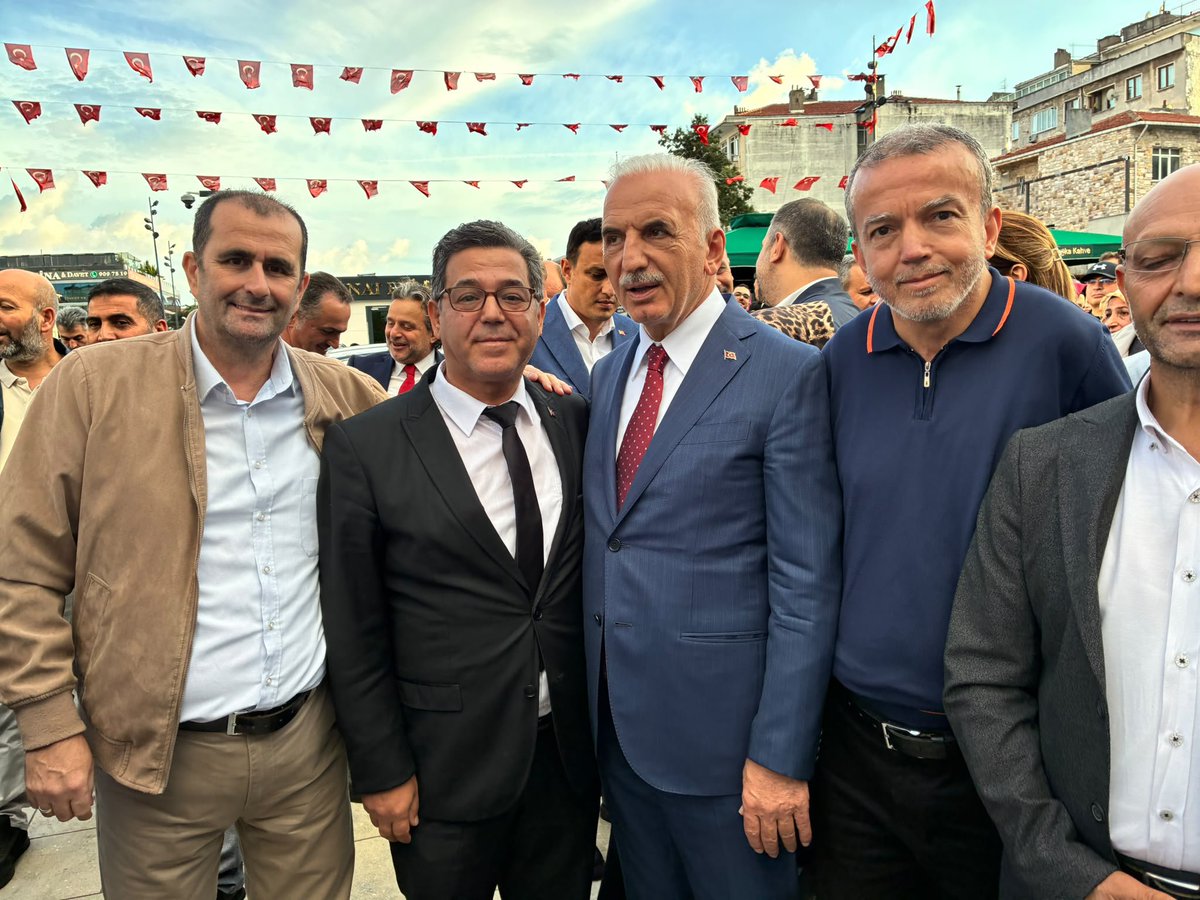 busraaksu1990's tweet photo. Bugün gerçekleştirdiğimiz AK Nokta çalışmamızda, İçişleri Bakanımız Sayın Mustafa Çiftçi’yi ağırladık.
Belediye Başkanımız İsmet Yıldırım, İlçe Başkanımız Salim Çetinkaya, Mahalle Başkanımız Hamza Okur, Kadın Kolları Başkanımız Atife Açıkalın ... https://t.co/ktYlzQ37J7