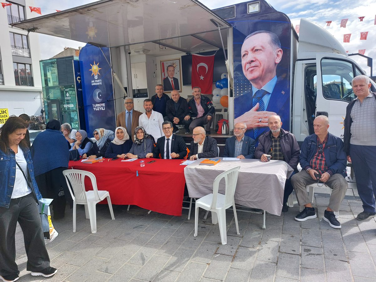 busraaksu1990's tweet photo. Bugün gerçekleştirdiğimiz AK Nokta çalışmamızda, İçişleri Bakanımız Sayın Mustafa Çiftçi’yi ağırladık.
Belediye Başkanımız İsmet Yıldırım, İlçe Başkanımız Salim Çetinkaya, Mahalle Başkanımız Hamza Okur, Kadın Kolları Başkanımız Atife Açıkalın ... https://t.co/ktYlzQ37J7