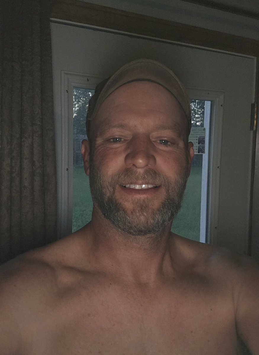 sherlocoing's tweet photo. Morning https://t.co/DjVTV5egza