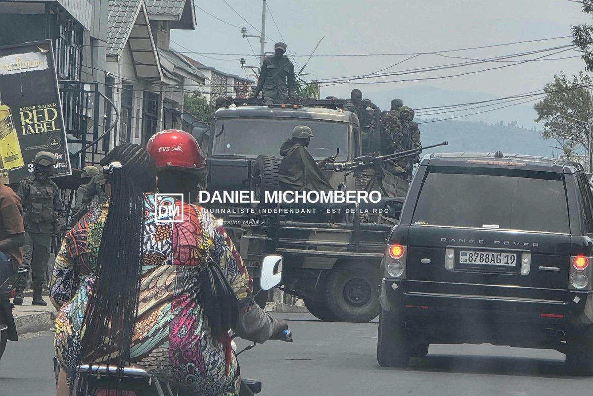 michombero's tweet photo. #Goma: plusieurs centaines de combattants de la coalition rebelle de l’AFC-M23-RDF venus de Tchanzu sont arrivés cet après-midi dans la ville, ils sont pour l'instant dans la clôture de la SMB de Mwangachuchu vers Anna groupe entrée UNIGOM. https://t.co/flPx0M3iTi