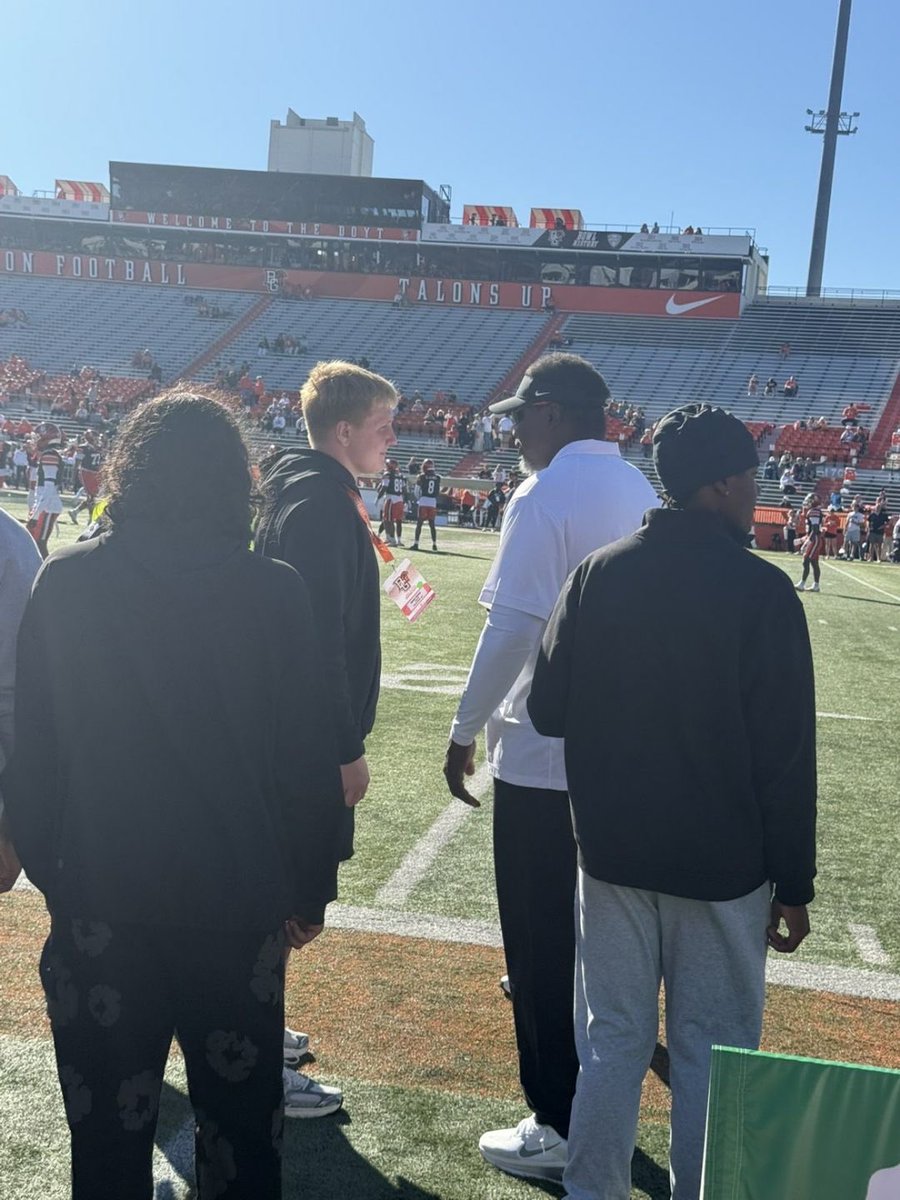 KoltonW64's tweet photo. Thank you @BG_Football for having me out for a game day visit! It was an amazing experience! 

@AllenTrieu @adamgorney @Mark__Porter @SWiltfong_ @PrepRedzoneOH @OhiosElite1 @JaredLuginbill https://t.co/JpJasl790F