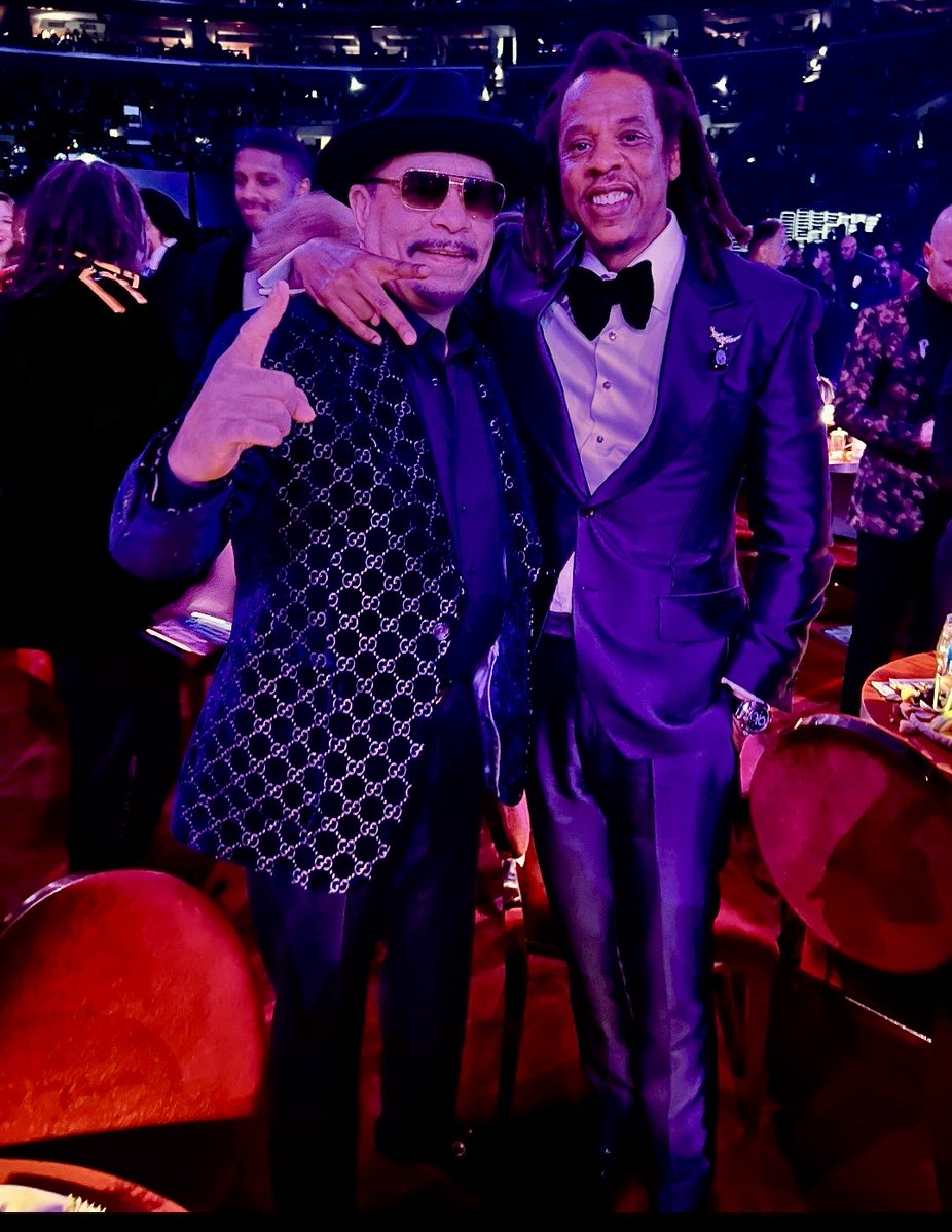 FINALLEVEL's tweet photo. I met Jay Z way back. When ‘Big Daddy Kane’ brought him by my house in LA. We’ve always been cool. This pic is from the Grammys.. And YES, he remade ‘99 Problems’ but there was never any Beef or bad Business.. 👑 https://t.co/g9lZNQhxX1