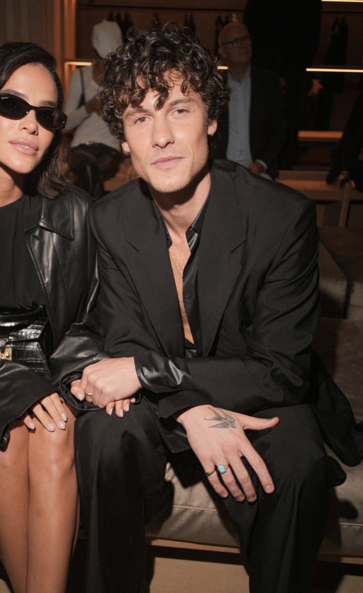 Mayavoer's tweet photo. he’s soo unproblematic that mostly his only haters are his ex stans that r still triggered after yrss cuz he dumbed their fav 😭 wish i can actually see them talk abt their own fav jus once lol cry more ! https://t.co/m2coS0CARm