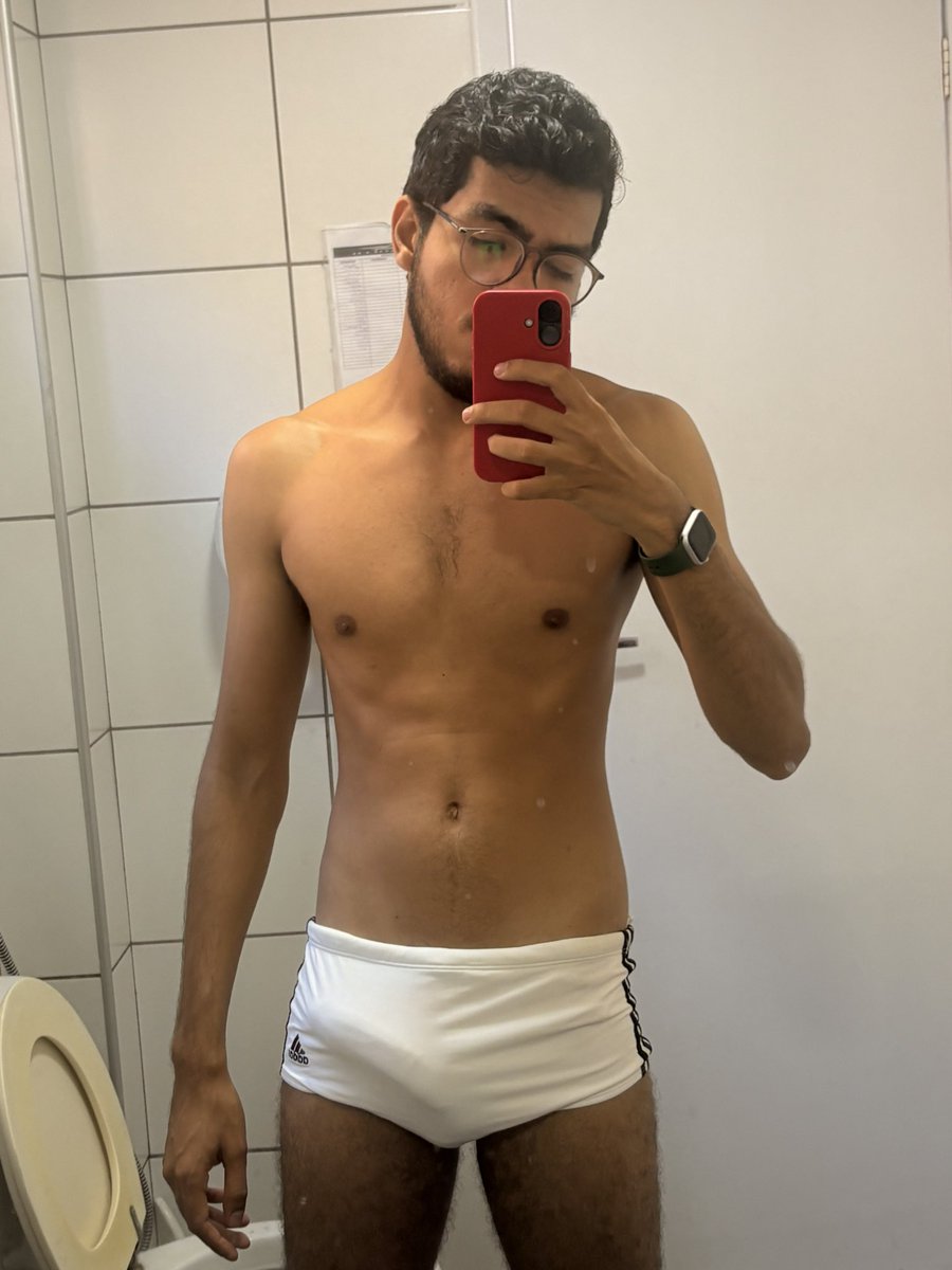 sugarhazee's tweet photo. Queria um cu para hoje https://t.co/xYmYXbucZL