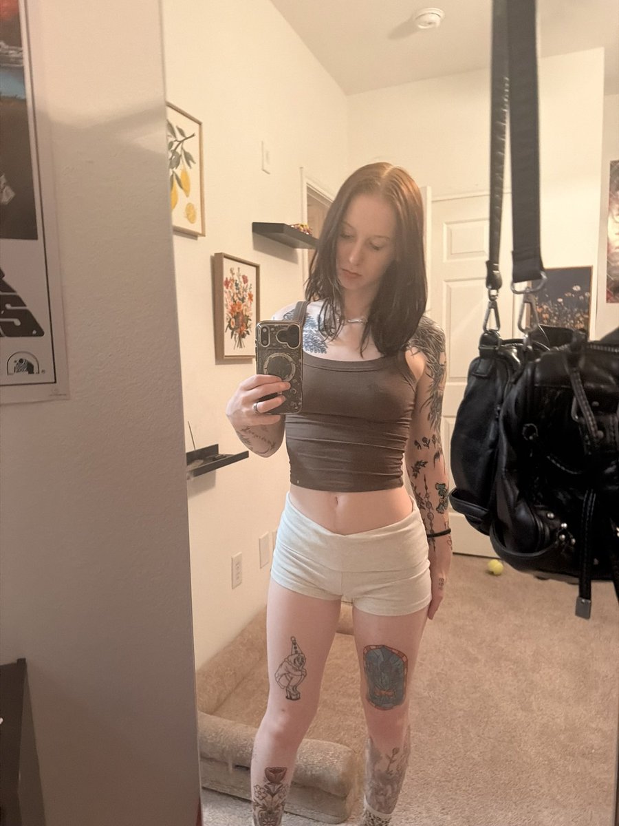 kclucas420's tweet photo. https://t.co/TZrp3iJGjO

#paypig #wattaaa https://t.co/gAB0LE0WN0