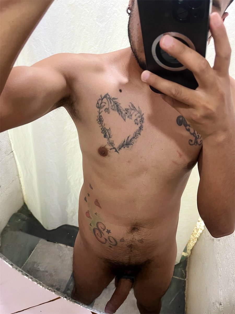 placercompX's tweet photo. Alguien que quiera estar mamándome la verga 🍆 todo el día 🥵
#GayMexico
#cruising 
#HotMX 
#NSFWLAtam https://t.co/UBoGfXodVo