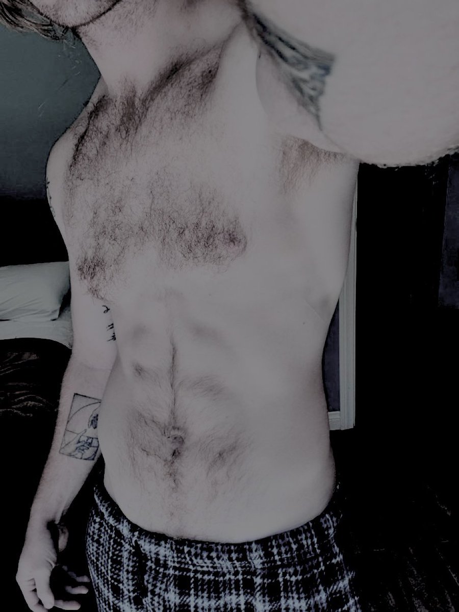 X0FWEAPON's tweet photo. Happy little Sunday, pervs. https://t.co/7SlwN2eEIN