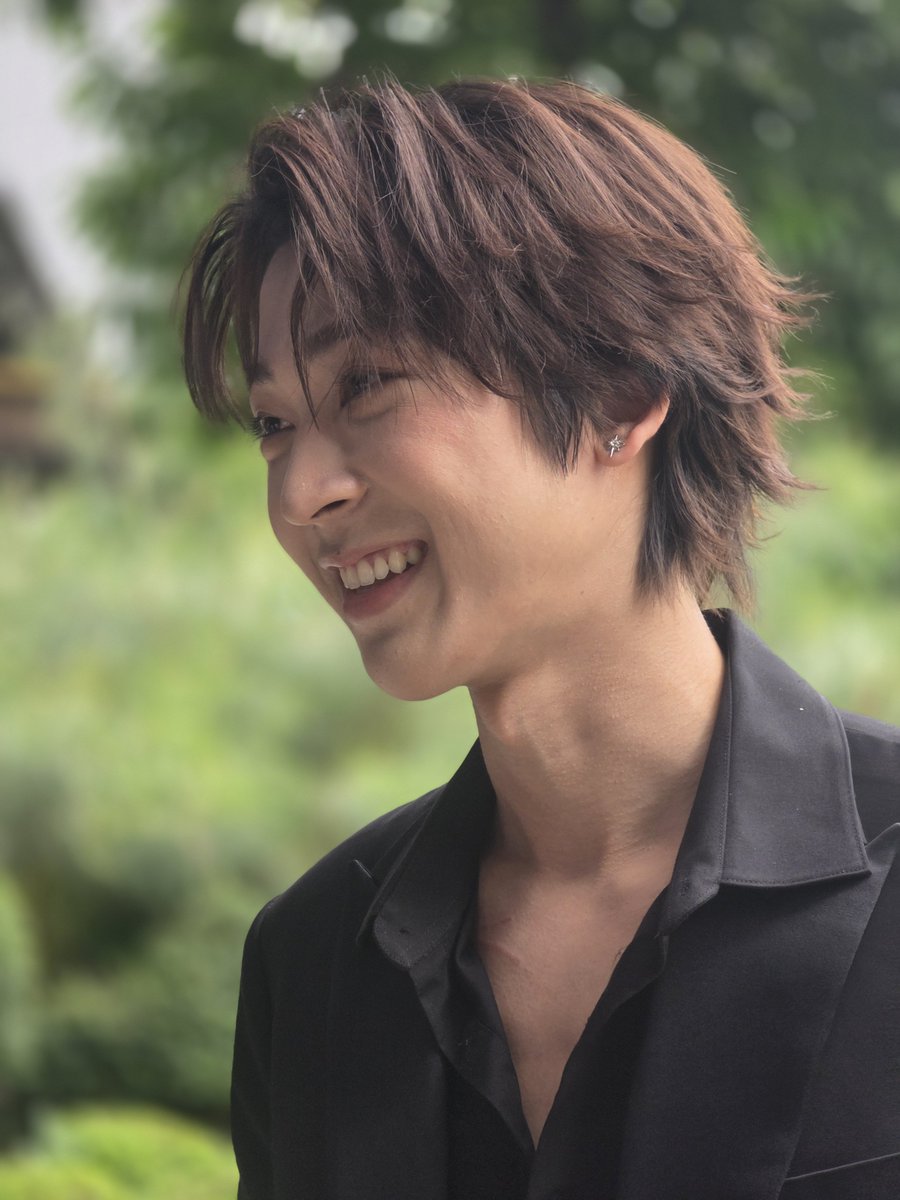pu_pe_pp_'s tweet photo. happy birthday นะคับคนเก่งของผมอยู่เป็นรอยยิ้มให้ผมในวันที่ท้อแบบนี้ไปนานๆนะคับ เจ๊คนนี้จะอยู่หลังพี่เสอมนะ 🎉🎂

#KADEUp_To_28
#kade #kadetanapon 
#kzone #kzonefamily 💚 💙 https://t.co/HAIHKwSibs