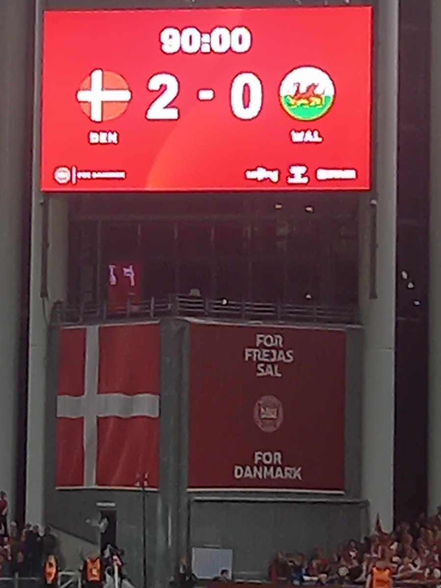 JKaarhus's tweet photo. Probably the right result.
Moral winners were the visiting supporters who despite being on the road since wednesday showed amazing stamina...
#DENWAL https://t.co/SEza1wmsbr