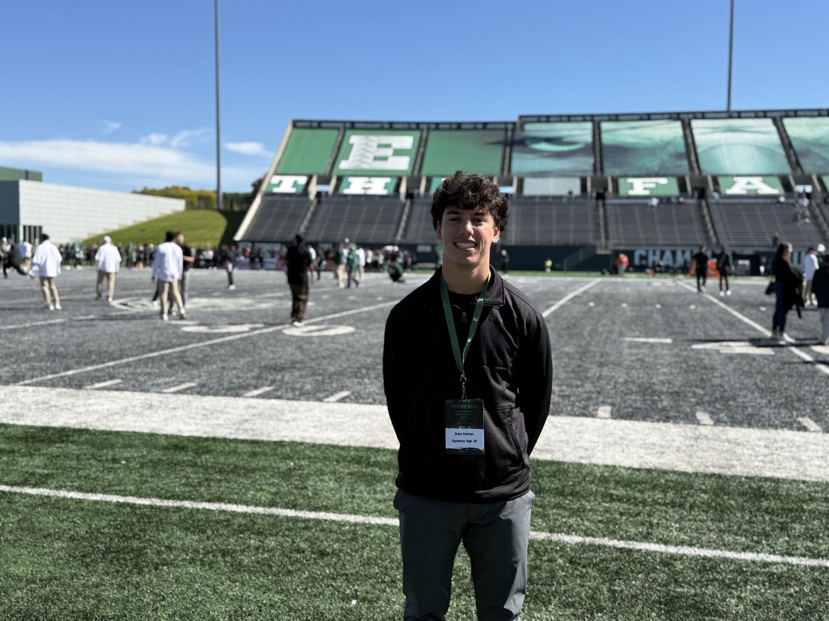 quinneverhartfb's tweet photo. Thanks @CoachOmli  and @AlanHensell for a great visit at Eastern Michigan! Loved my experience on campus https://t.co/GYjnbgqMqn