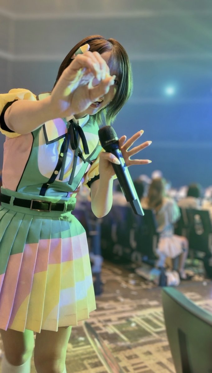 oo00923's tweet photo. どんな理由よりもアリガトウ＿＿＿＿＿ .
#Nowplaying 私たちのReason - AKB48 (次の足跡 (Type A)) https://t.co/x2TAWFKoXE