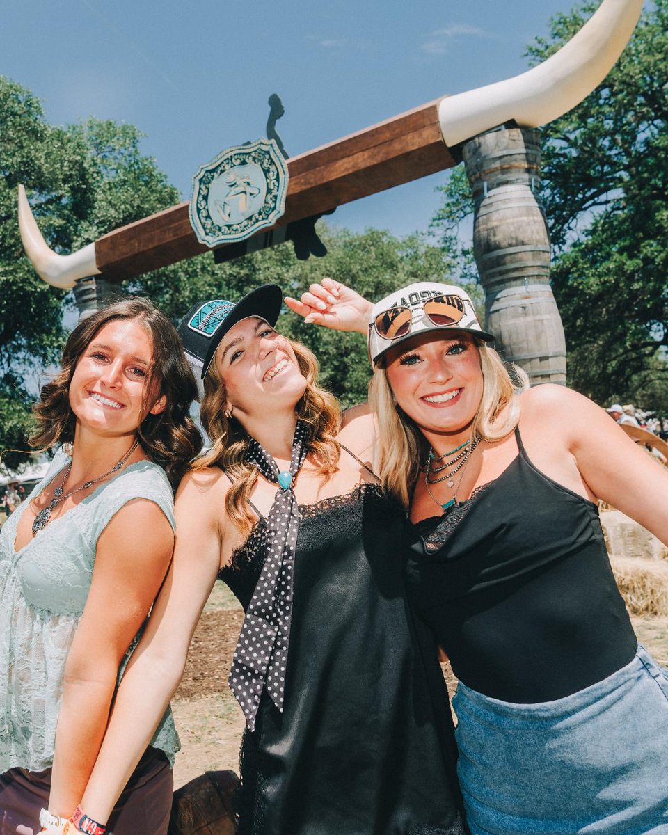 twostepinn's tweet photo. Don't delay plannin' your stay!

Explore hotels around Georgetown with the best rates courtesy of @crewfare 👉 https://t.co/j1TNNPOWuw https://t.co/N7HwjSxbgz