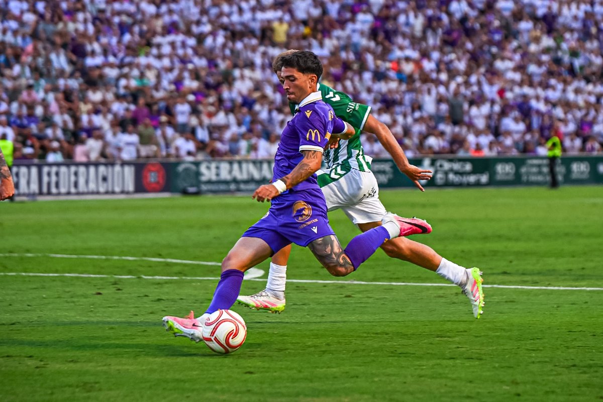 RealJaenCF's tweet photo. ⌚ 90' || 📸
🟢 ANTEQUERA CF 1️⃣-0️⃣ REAL JAÉN CF 🟣
#AntequeraCFRealJaénCF #RealJaen2627 #Jornada5 #PrimeraRFEF #Directo https://t.co/yu3dVUiPR0
