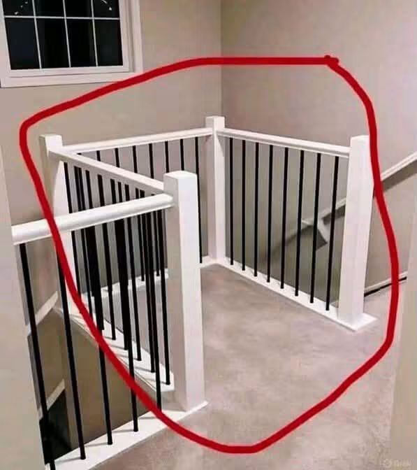 Armandog080276's tweet photo. arquitectura abstracta 🤣 https://t.co/IIpd1UpFhe