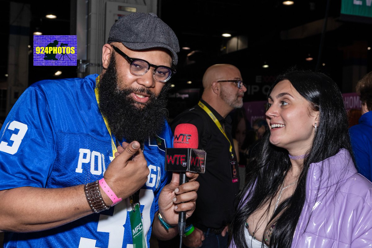 924photos's tweet photo. @celinamaexo at @EXXXOTICA with Nelson Torres of @WTFtv 

📸 @924photos 
#Exxxotica #adultexpo https://t.co/klKq69dJiO