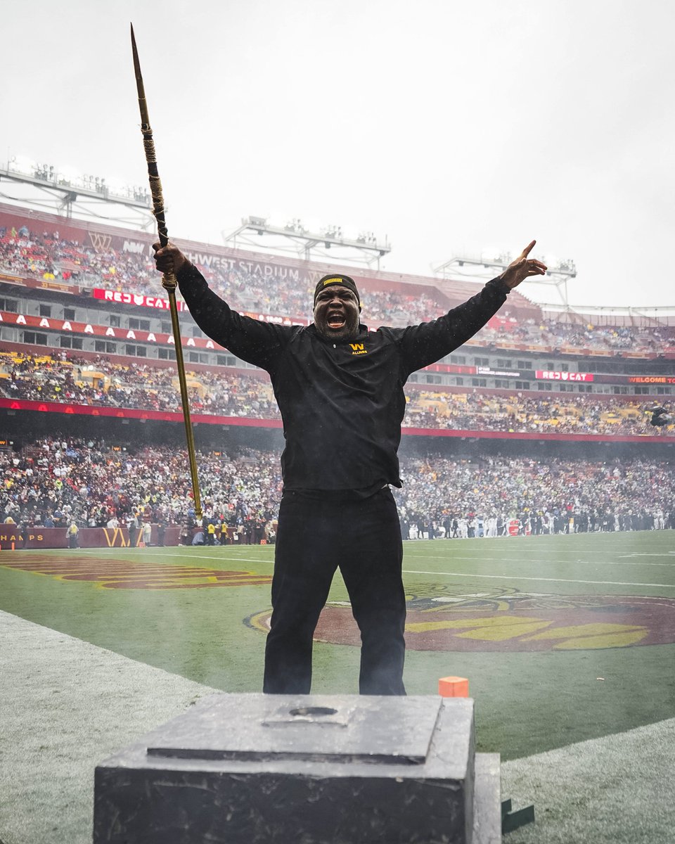 NWStadium's tweet photo. Spike the Spear has officially debuted with the help of @LFletcher59! https://t.co/uHLDKKkzSi