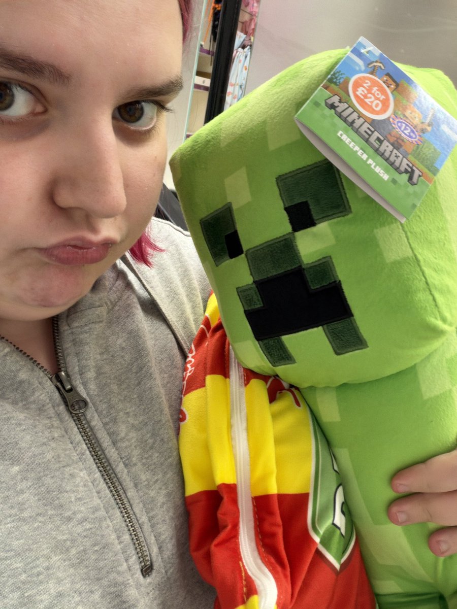 essievoss_'s tweet photo. iv been on various adventures: lets yap whilst playing tomodachi life !!

ttv/essievoss https://t.co/bjSpzSMkUD
