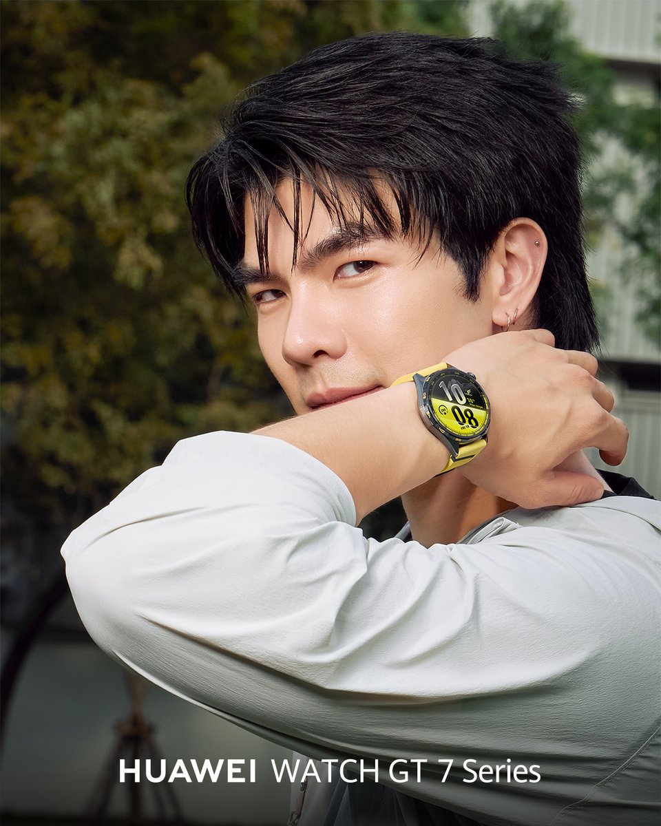 around_ent's tweet photo. ‘มาย ภาคภูมิ’ อวดลุคสุดเท่เปิดตัว HUAWEI WATCH GT 7 Series เผยเบื้องหลังความฟิต ยกให้เป็น ‘โค้ชส่วนตัว’ บนข้อมือ

HUAWEI WATCH GT 7 X Mile 
#HUAWEIWatchGT7xMilePhakphum #MilePhakphum 
#HUAWEIWatchGT7Series #TimeForYourBest

อ่านข่าวเพิ่มเติม
📍https://t.co/O94FNn5SlQ

สามารถสั่งซื้อได้ที่ HUAWEI Experience Store, ร้านค้าตัวแทนจำหน่ายที่ร่วมรายการ และช่องทางออนไลน์ HUAWEI Store, Lazada, Shopee และ TikTok Shop รวมถึงติดตามข่าวสารเพิ่มเติมได้ทางเพจเฟซบุ๊ก Huawei Mobile TH หรือแอปพลิเคชัน My HUAWEI บน AppGallery