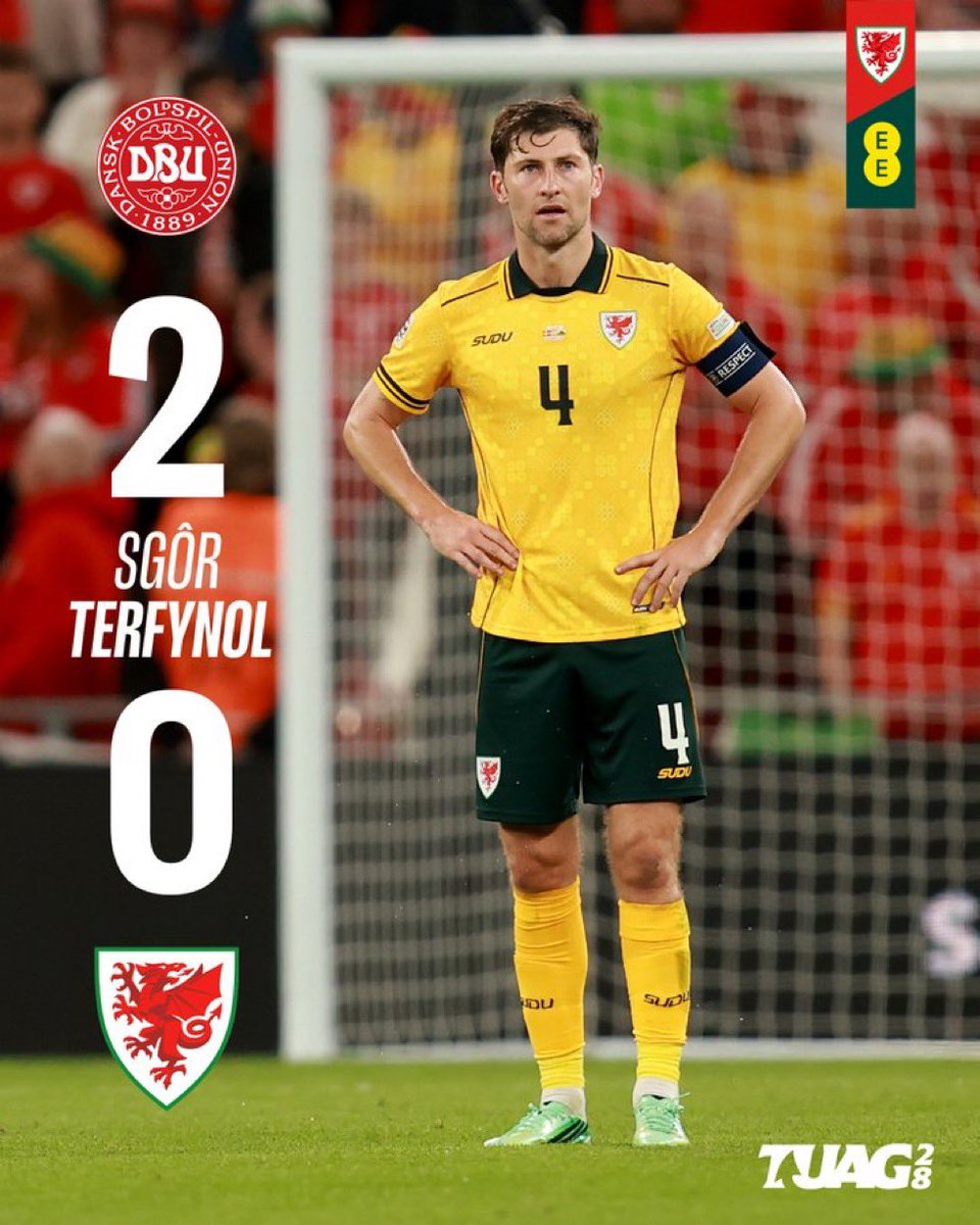 FC7897's tweet photo. FT #Denmark 2-0 #Cymru | Wales suffer defeat in Copenhagen as a Ben Davies own goal and a Gustav Isaksen strike earn Denmark all three points.
#DENCYM #UEFANationsLeague https://t.co/ZgwAEgePHX
