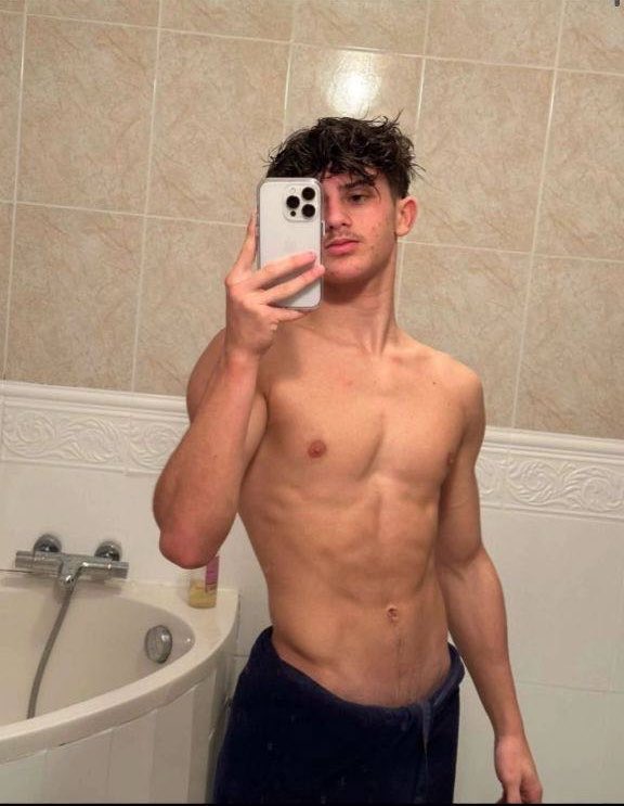 Mavilqc's tweet photo. Hey ☺️👋🏻 DM to purchase your yummy 🤤 files or join my private channel ( https://t.co/1LGTMtVNHk ) https://t.co/U0ui0HkQg2