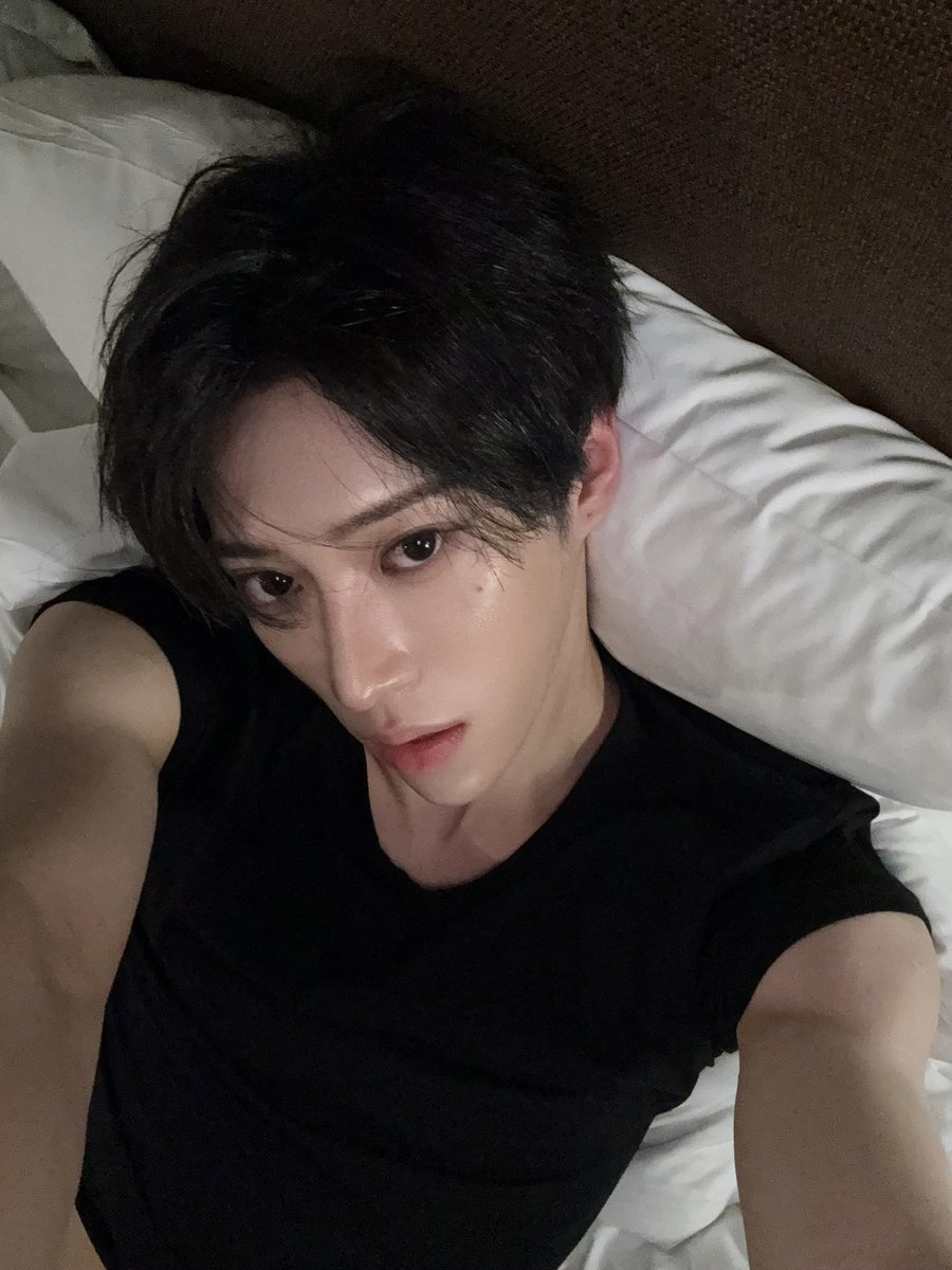 dodydd_'s tweet photo. ✮ 𝙼𝚢 𝙱𝚒𝚊𝚜𝚎𝚜 ✮
*･ﾟﾟ･*:.｡..｡.:*ﾟ:*:✼✿　

                                Baekhyun                                         Arno https://t.co/WUkqiPSB07