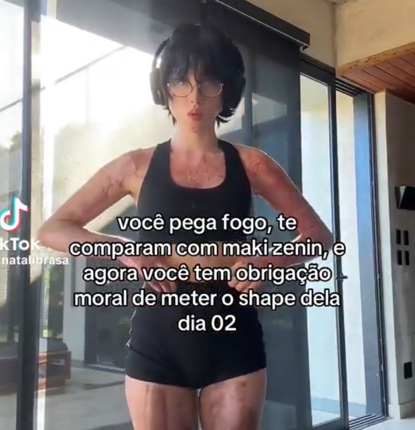 makiculture's tweet photo. Maki becoming an inspiration for burn victims and women in general will always be important to meg https://t.co/XYNDErjT20