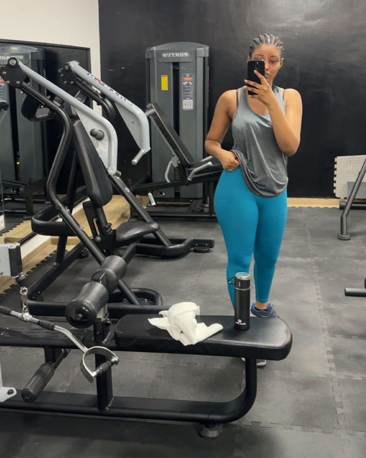 sandreCollins's tweet photo. Looking fit https://t.co/VzlQLLHyAy