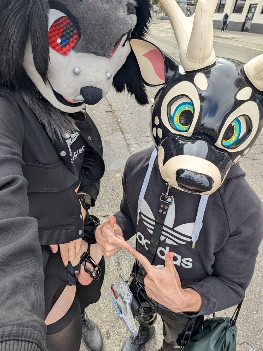 minatsooki_ad's tweet photo. #folsom time again! my boyfriend is going to be getting bred but not by meeee ^_^
feel free to say hi! <3 https://t.co/dUSP2AA5A0
