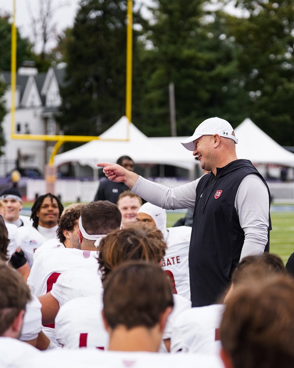 ColgateFB's tweet photo. 𝐕𝐈𝐂𝐓𝐎𝐑𝐘 𝐒𝐔𝐍𝐃𝐀𝐘 🏆

#GoGate | #DrawTheLine https://t.co/XNKHXIgXDY